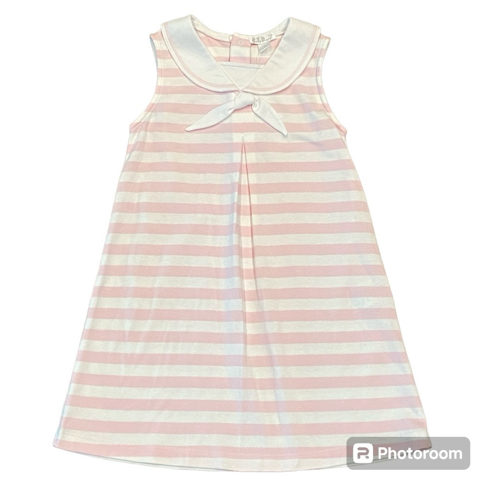 Kissy Kissy sleeveless dress with collar